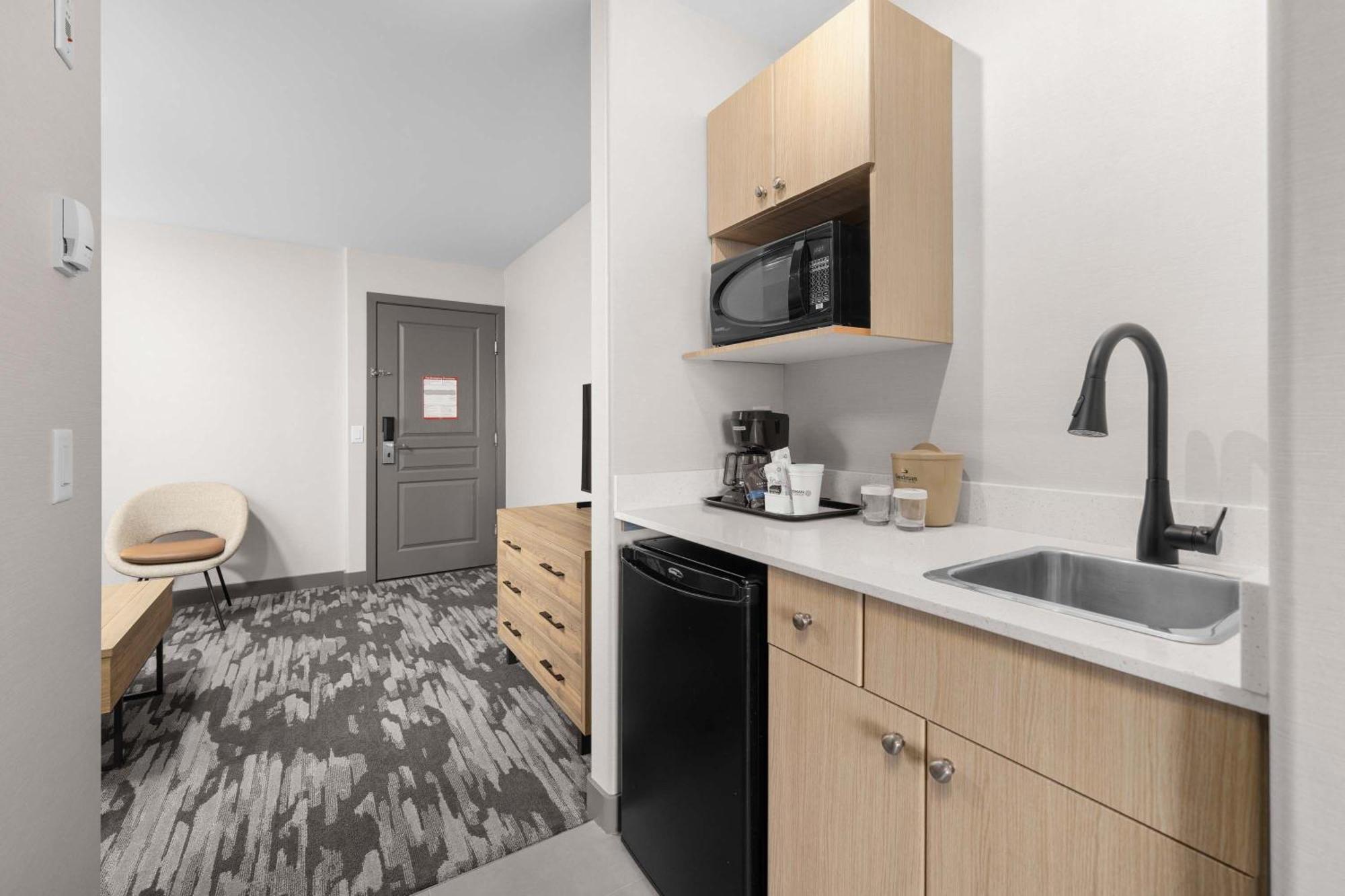 Sandman Hotel Calgary Airport Eksteriør billede